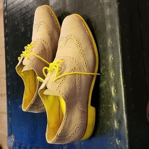 Cole Haan suede Oxfords size 10 gray and neon yellow